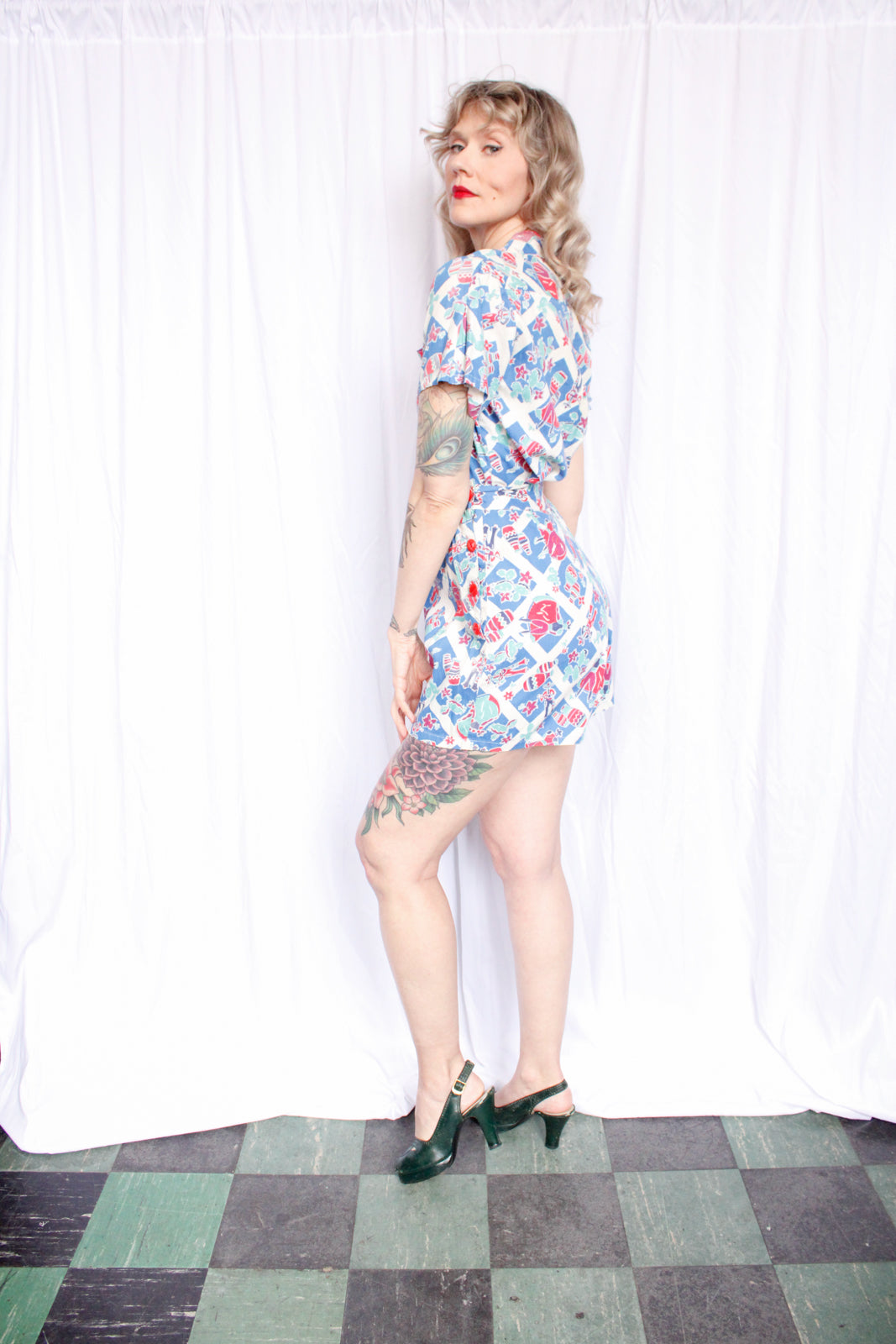 1940s RARE 2pc Bright Guitar Player & Dancer Playsuit - Medium
