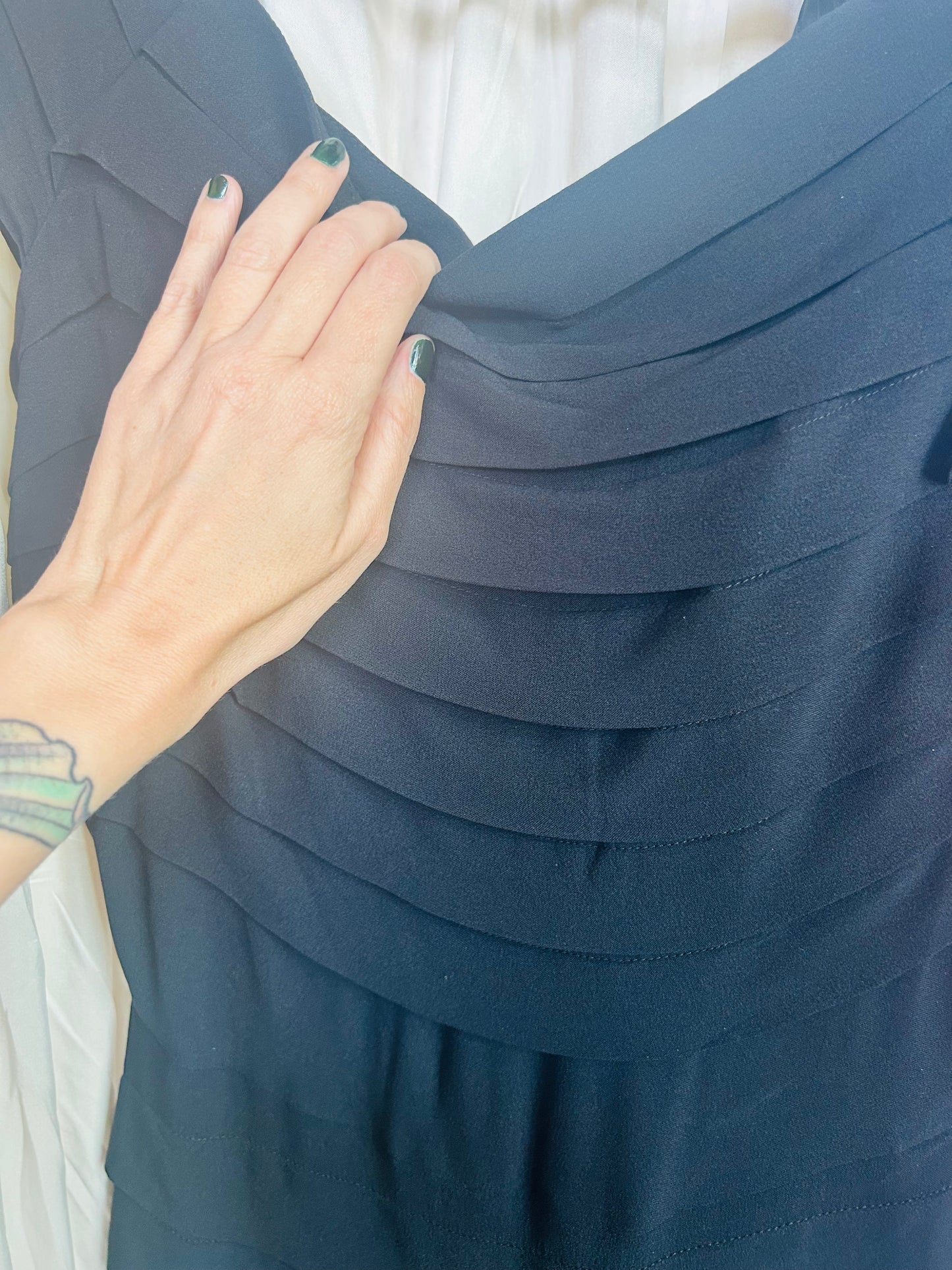 1950s Black Tiered Rayon Wiggle Dress - Small