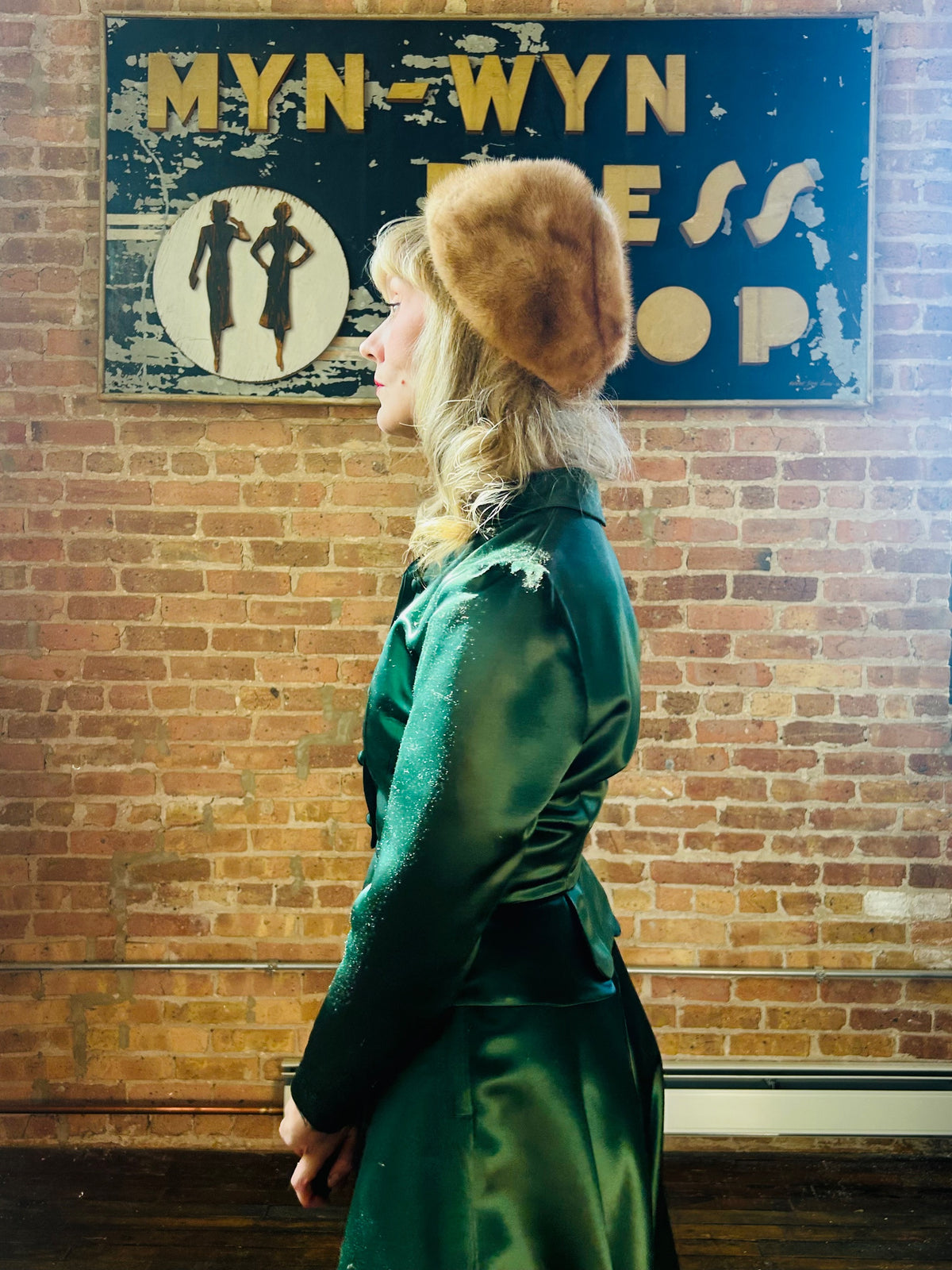 1950s Blonde Mink Fur Hat and Collar