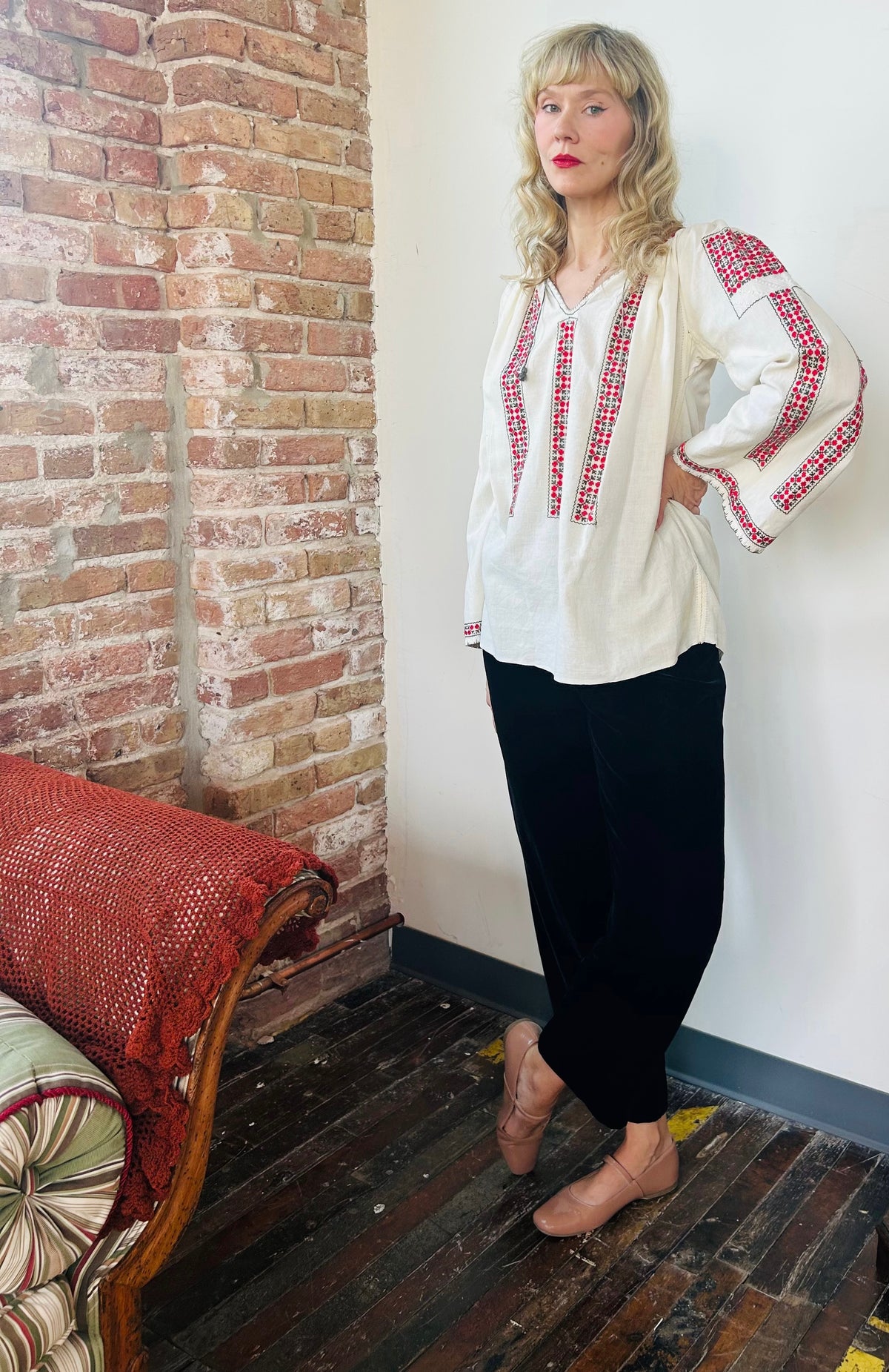 1920s Ukrainian Embroidered Folk Blouse - Medium
