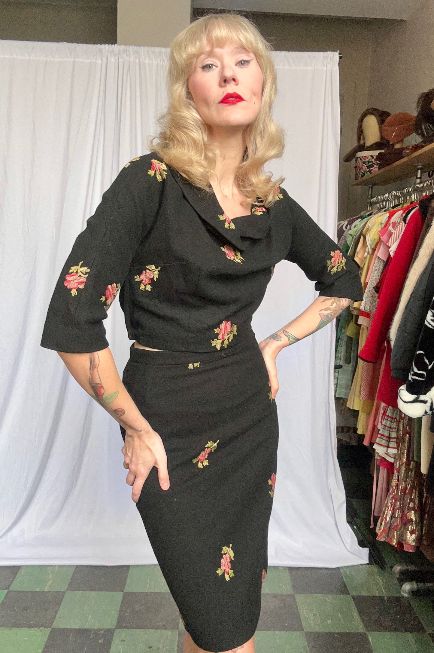 1950s 2pc Rose Embroidered Wool Blouse and Skirt Set - Small