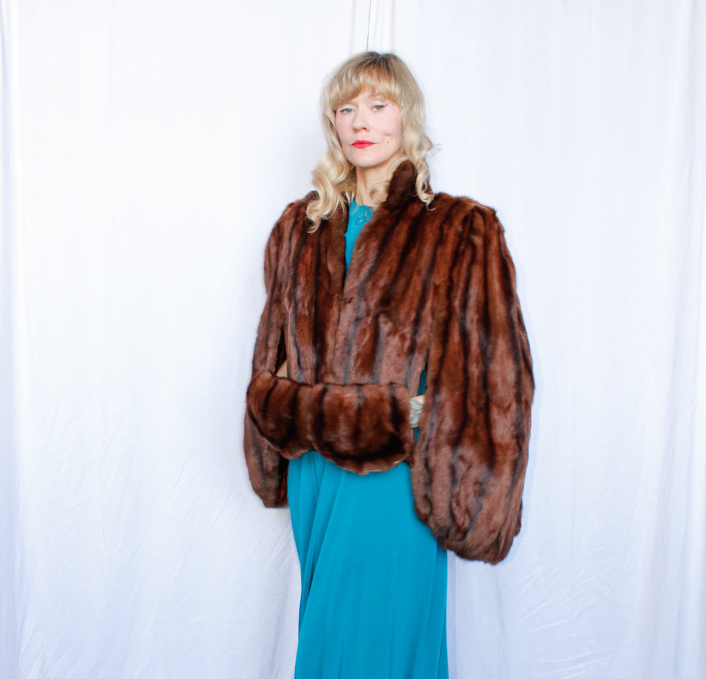 1940s Marmot Fur Cape with Muff - o/s