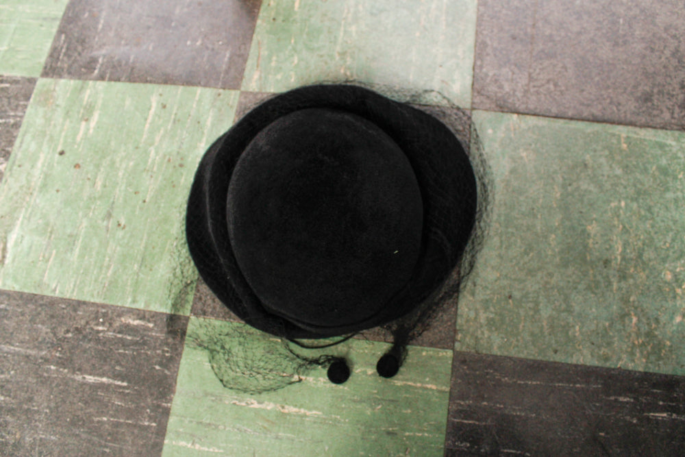 1940s Veiled Black Hat