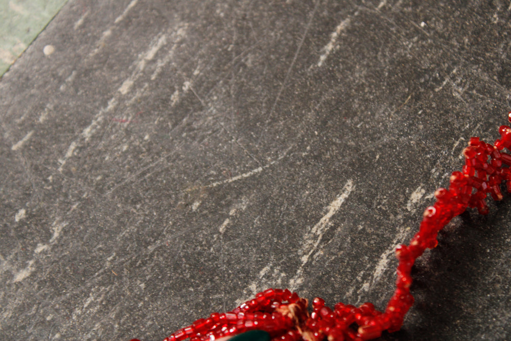 1920s Red Beaded Flapper Lariat Necklace