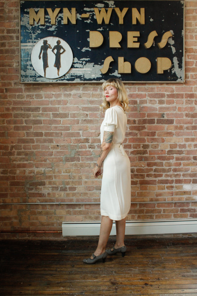 1930s Ivory Crepe Beaded Bow Dress - S/M