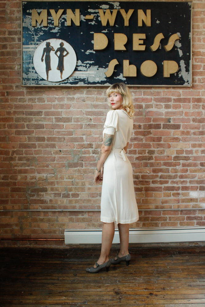 1930s Ivory Crepe Beaded Bow Dress - S/M