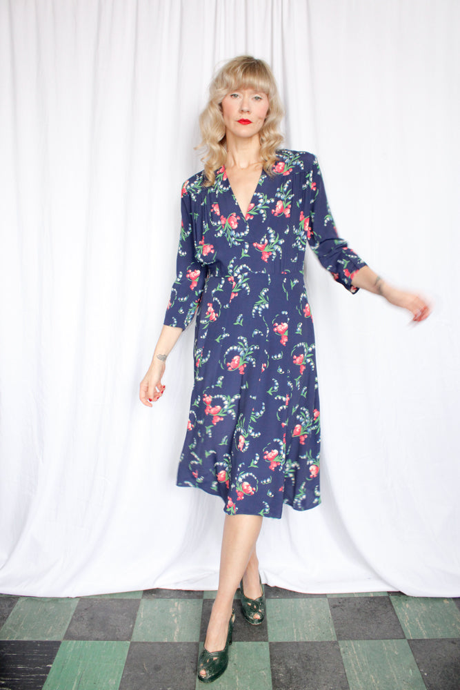 1940s Floral Cold Rayon Dress - Medium