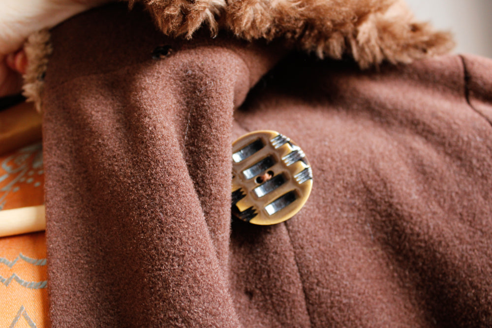 1920s Cocoon Wool Brown Deco Coat with Fur Collar & Cuffs - S/M