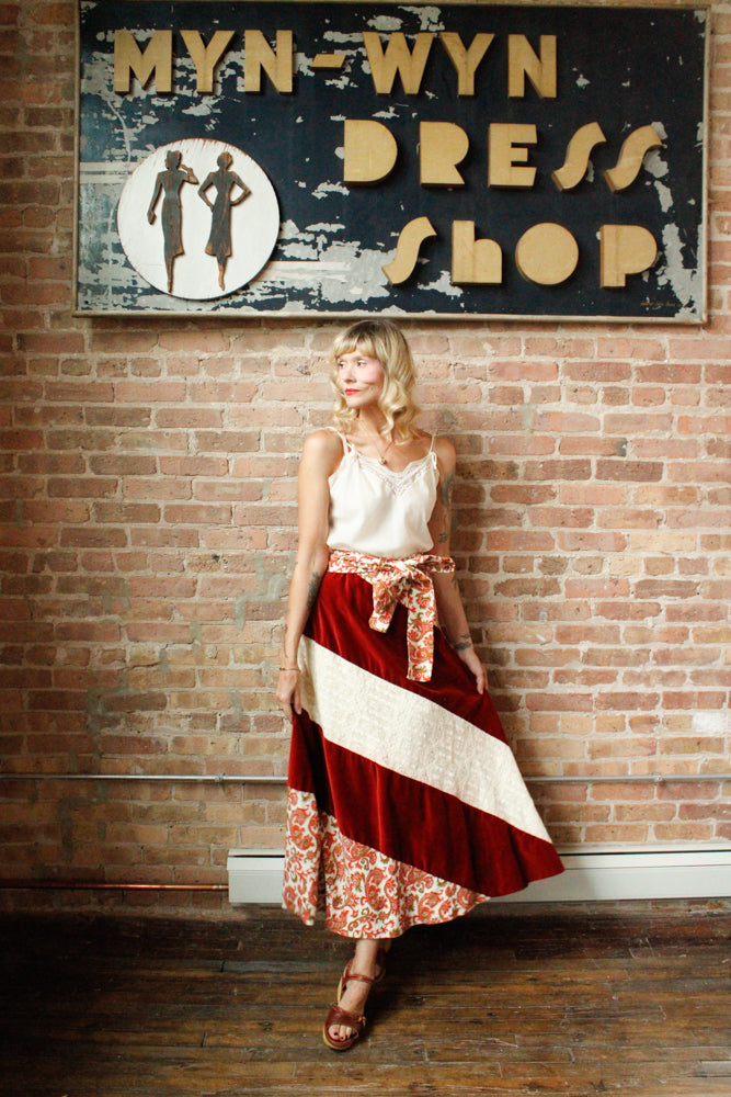 1970s Patchwork Velvet & Lace Floral Maxi Skirt - L/XL