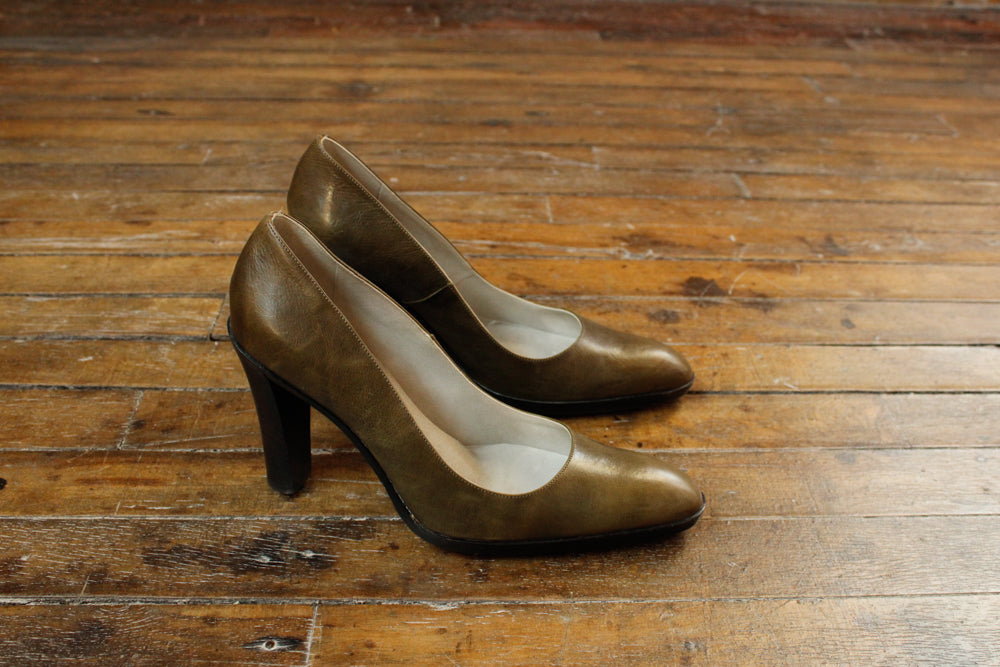 1990s Designer Diana Boussard Leather Heels - 8.5M