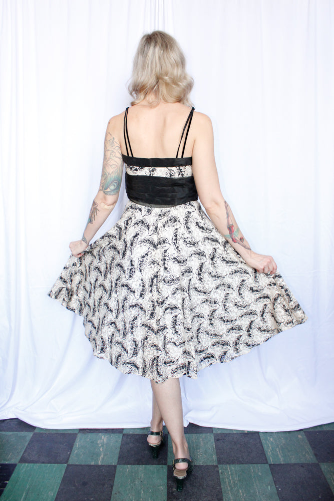 1950s Feather Pattern Lace Cocktail Dress - Small