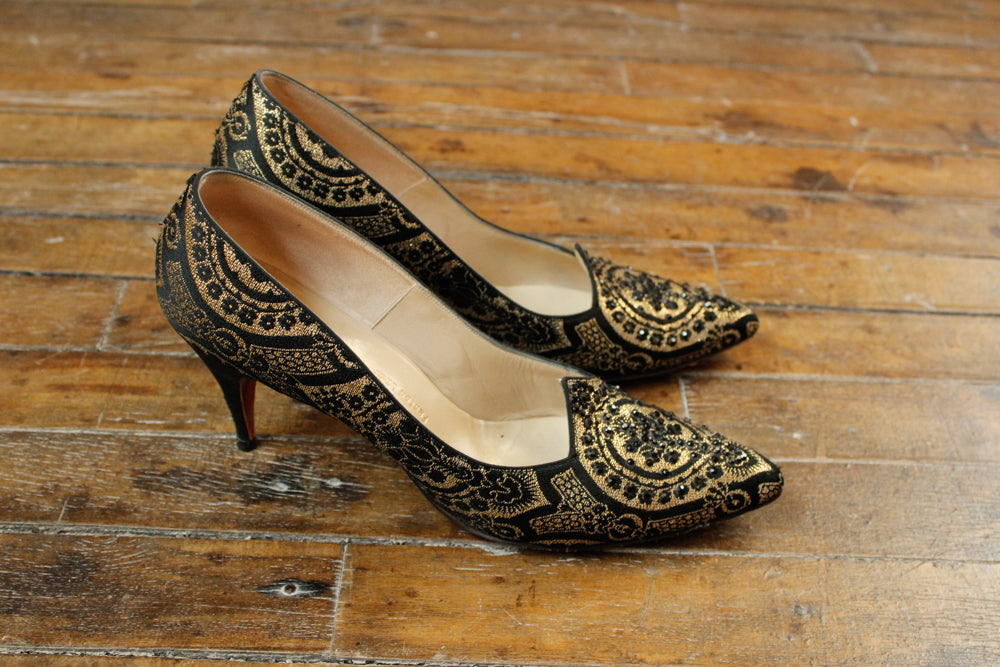 1950s Saks Fifth Ave Black & Gold Heels - 8.5N