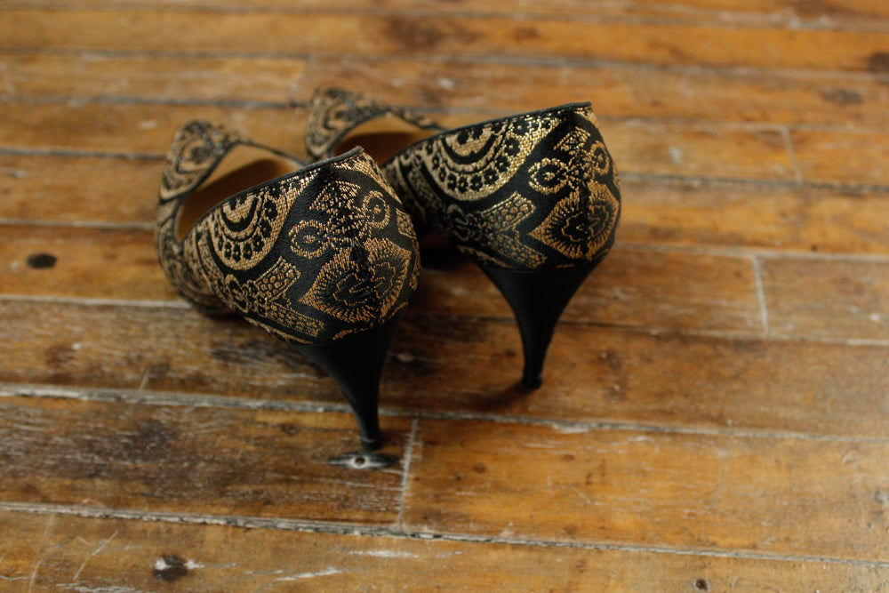 1950s Saks Fifth Ave Black & Gold Heels - 8.5N