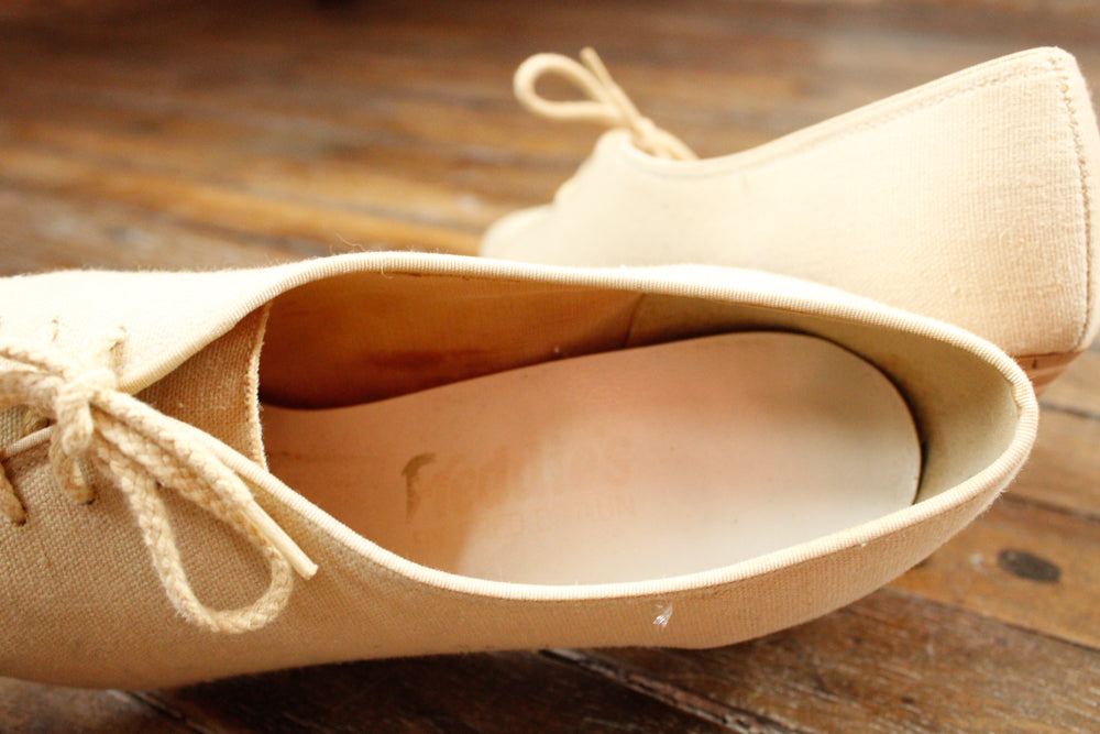 1970s Canvas Freddies by Fred Braun Lace up Heels - 8