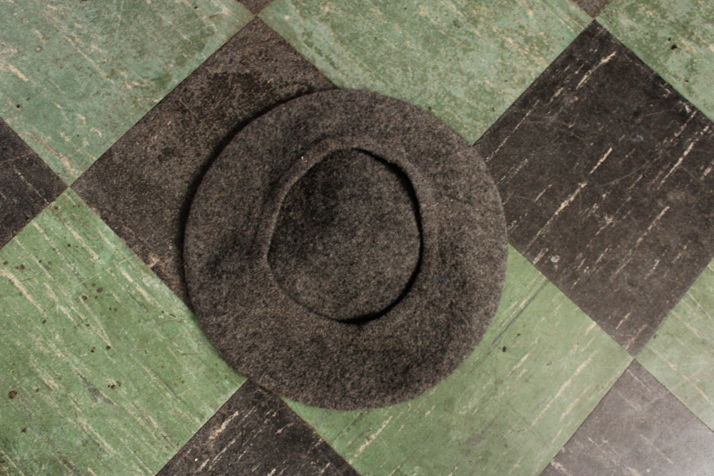 1960s Charcoal Gray Wool Beret