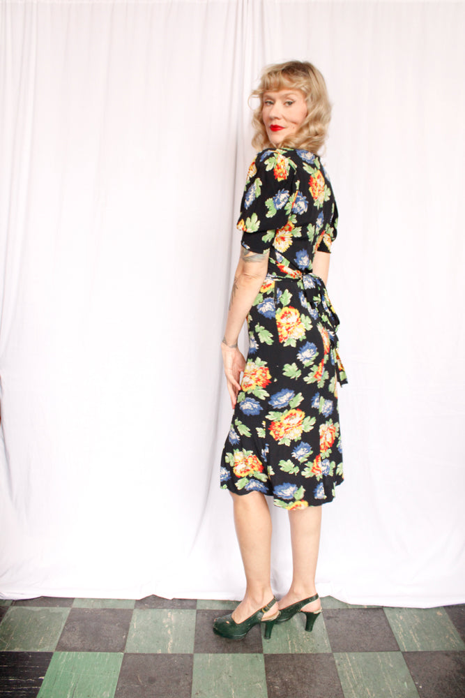 1940s Floral Puff Sleeve Rayon Dress - Small