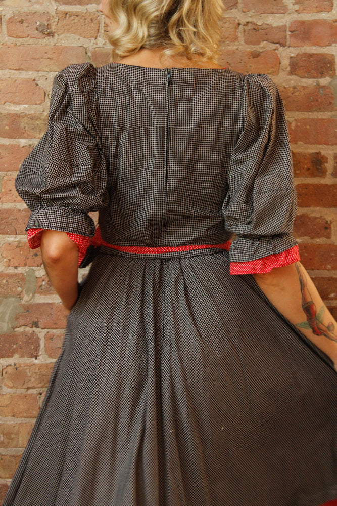 1970s Belle France Plaid Ruffle Dress - S/M