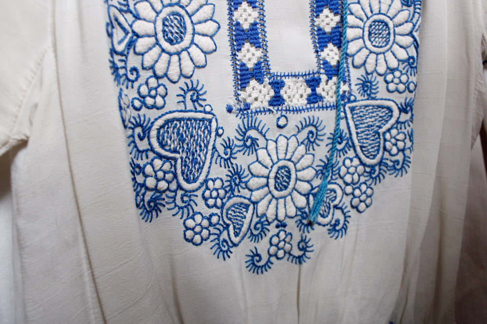 1930s Hungarian Heart Rayon Folk Blouse - S/M