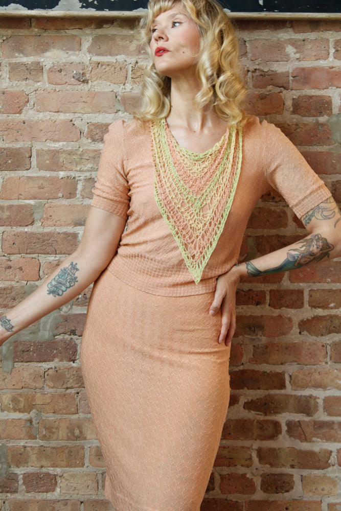 1930s Coral & Chartreuse Hand-Knit 2pc set - Small