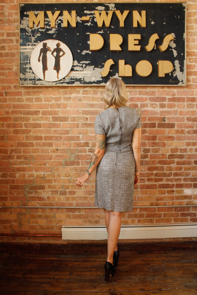 1960s 3pc Houndstooth Suit with Cape - Small