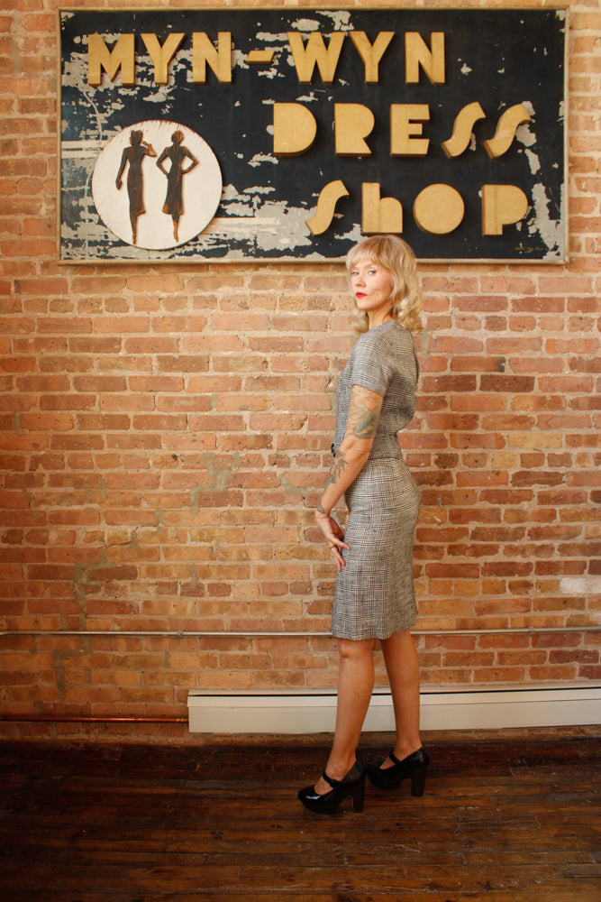 1960s 3pc Houndstooth Suit with Cape - Small