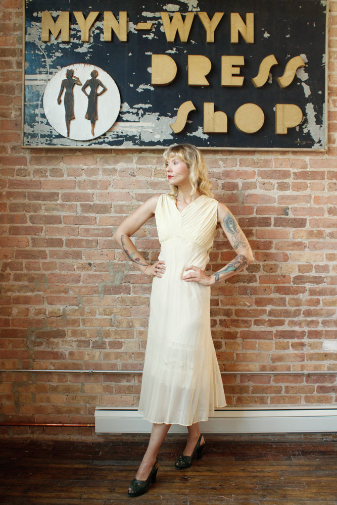 1930s Nude Silk Chiffon Bias Cut Gown - S/M Dethrose Vintage 1930s Nude Silk Chiffon Bias Cut Gown - S/M Dethrose Vintage