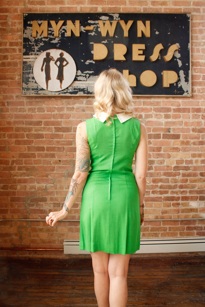 1960s Clover Green & White Shift Dress - Small