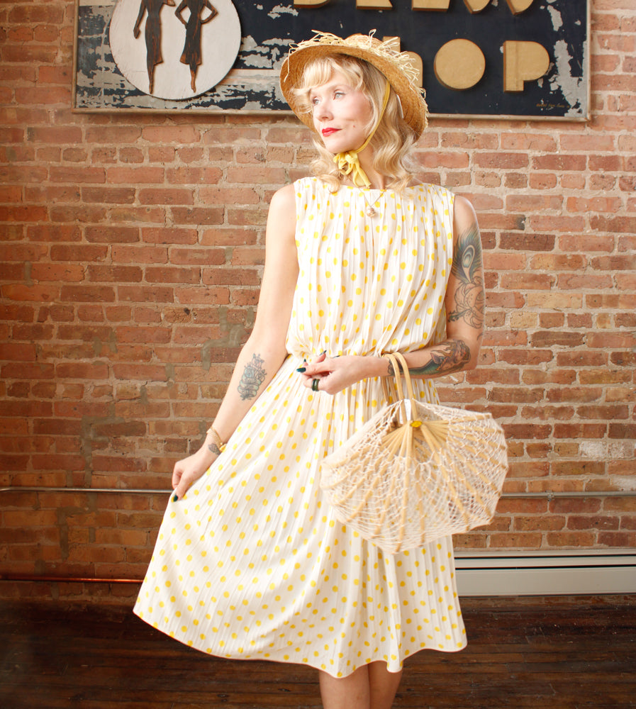 1940s RARE Collapsable Blonde Bamboo Summer Bag
