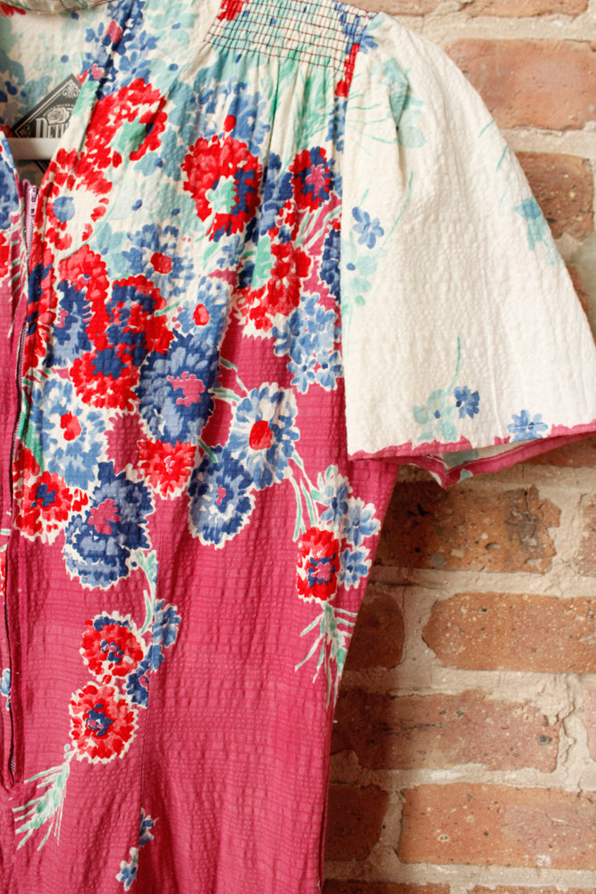 1940-1941 Floral Seersucker Cotton Dressing Gown - S/M
