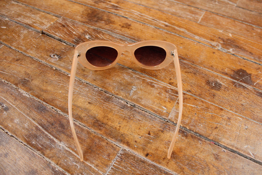 Vintage Inspired 50s style Pink Sunglasses