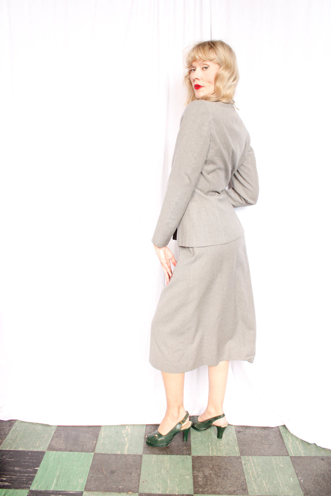 1940s Morris B Sachs Light Gray Suit - Small