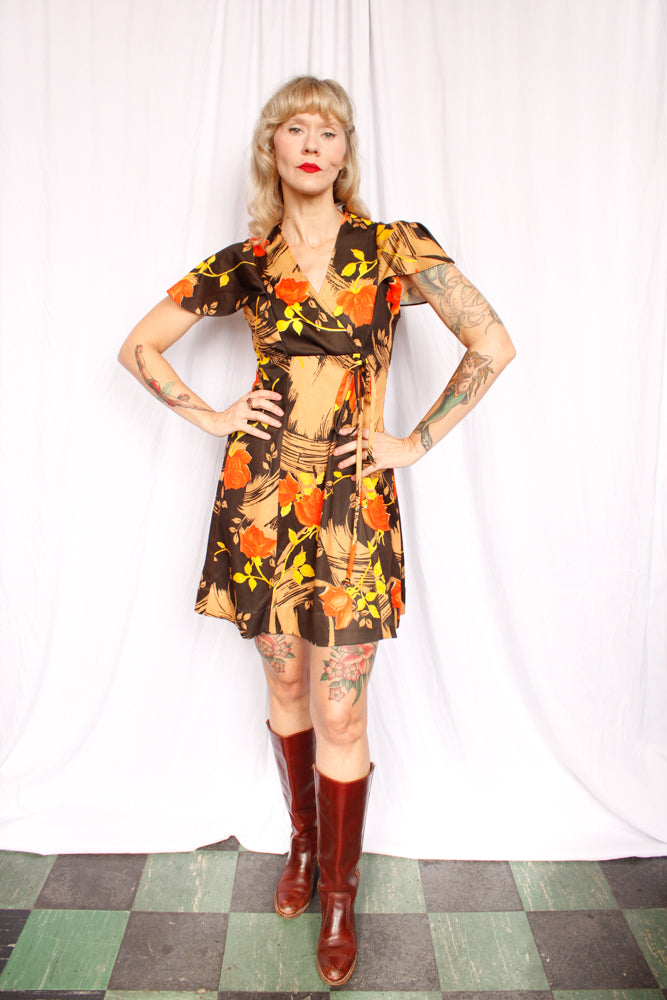 1970s Floral Flutter Sleeve Mini Dress - Medium