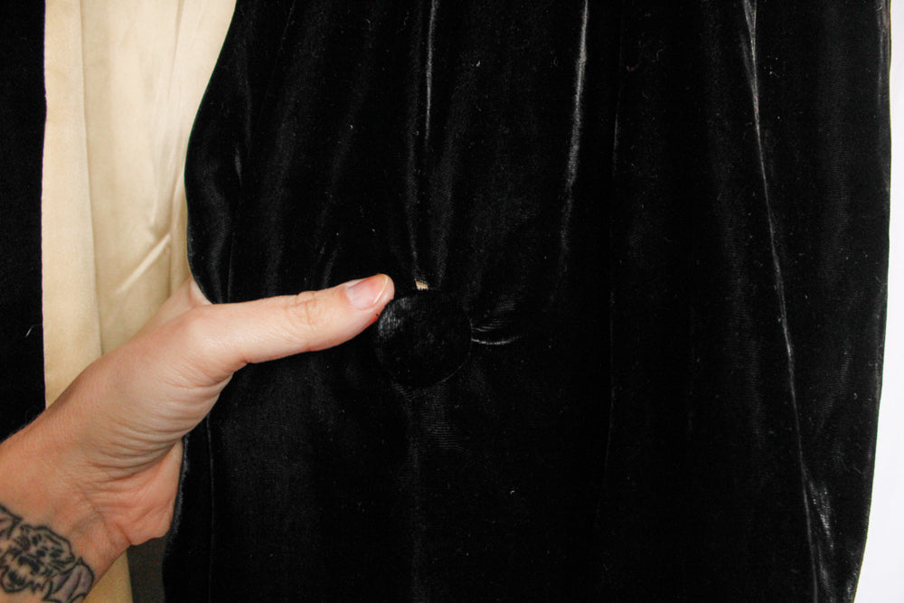 1930s Black Velvet Opera Coat - Small