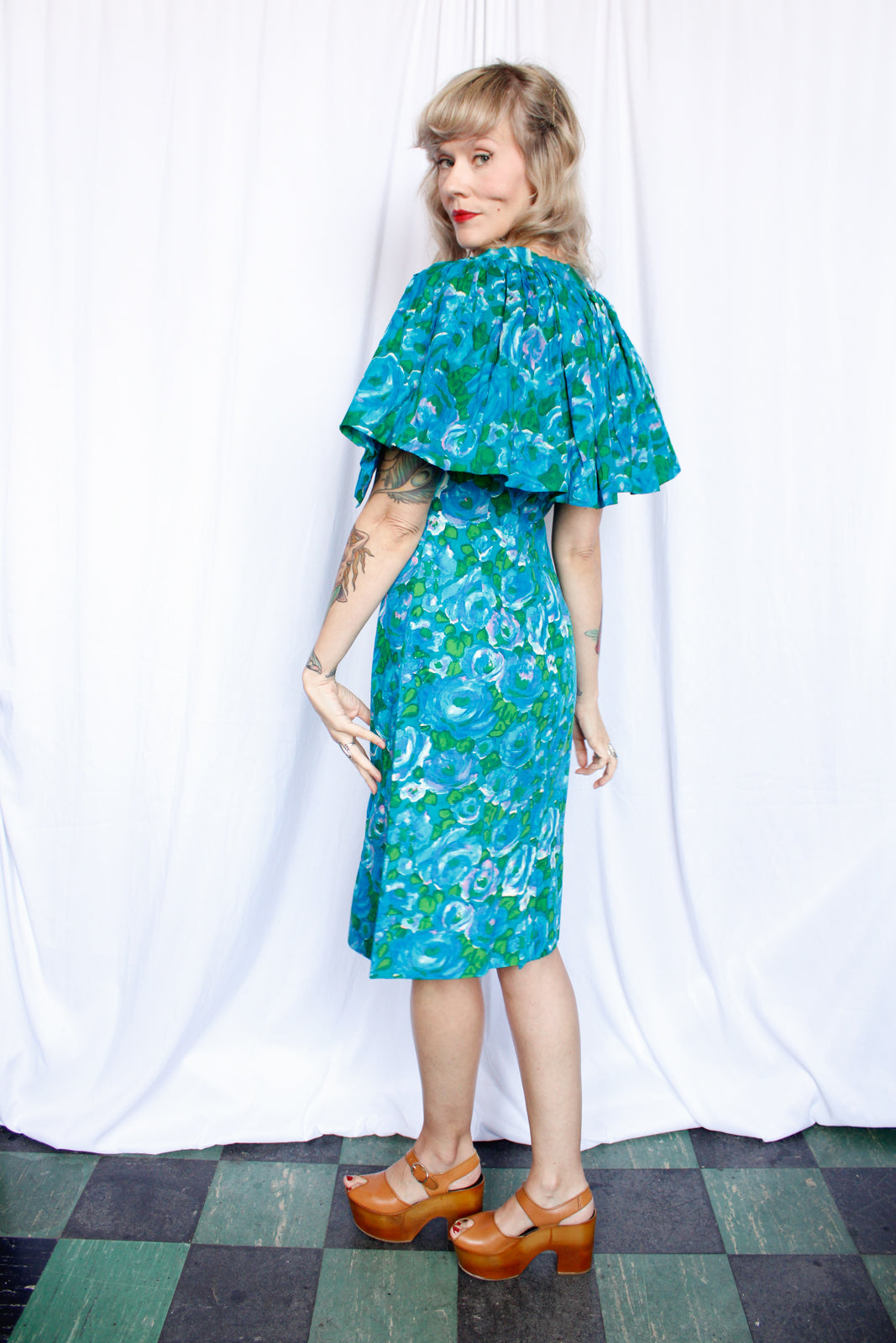 1950s Tailor Made Floral Dress with removable Caplet/Peplum - Medium