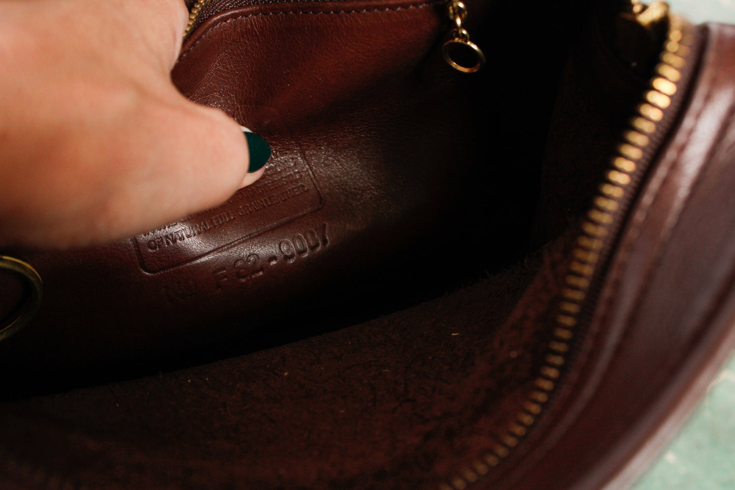 1990s Coach Metropolis Brown Shoulder Handbag Style F82 9087