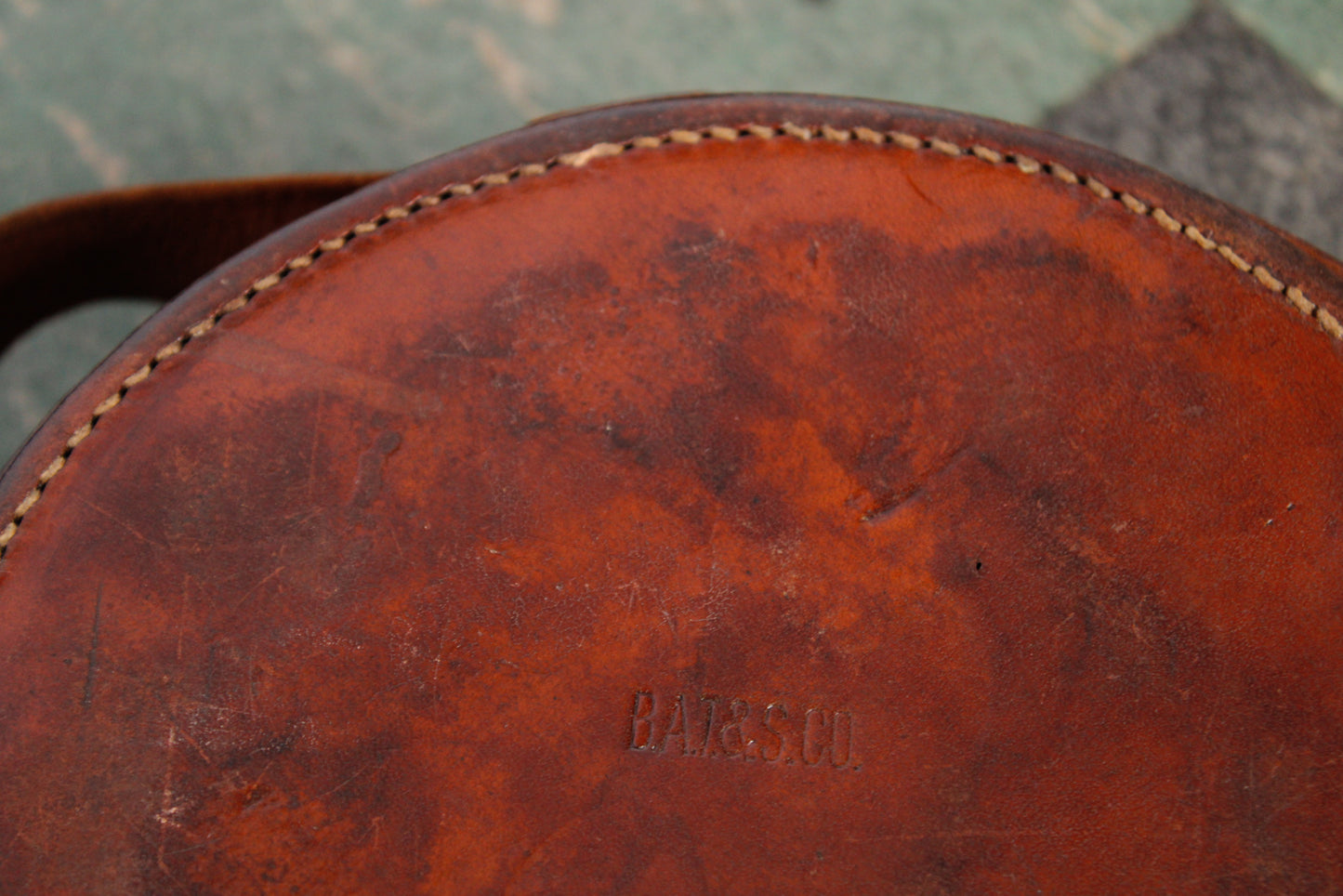 WWI Leather B.A.T. & S. Co. Artillery Sight Bag