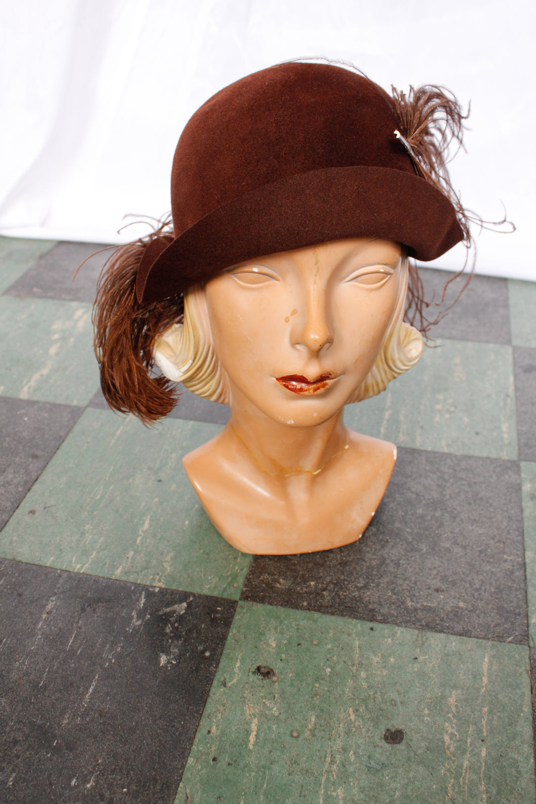 1920s Lewis of Paris Feather Cloche