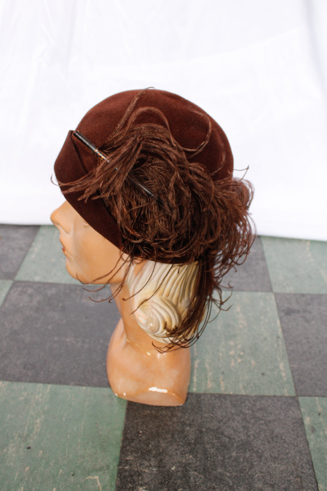 1920s Lewis of Paris Feather Cloche