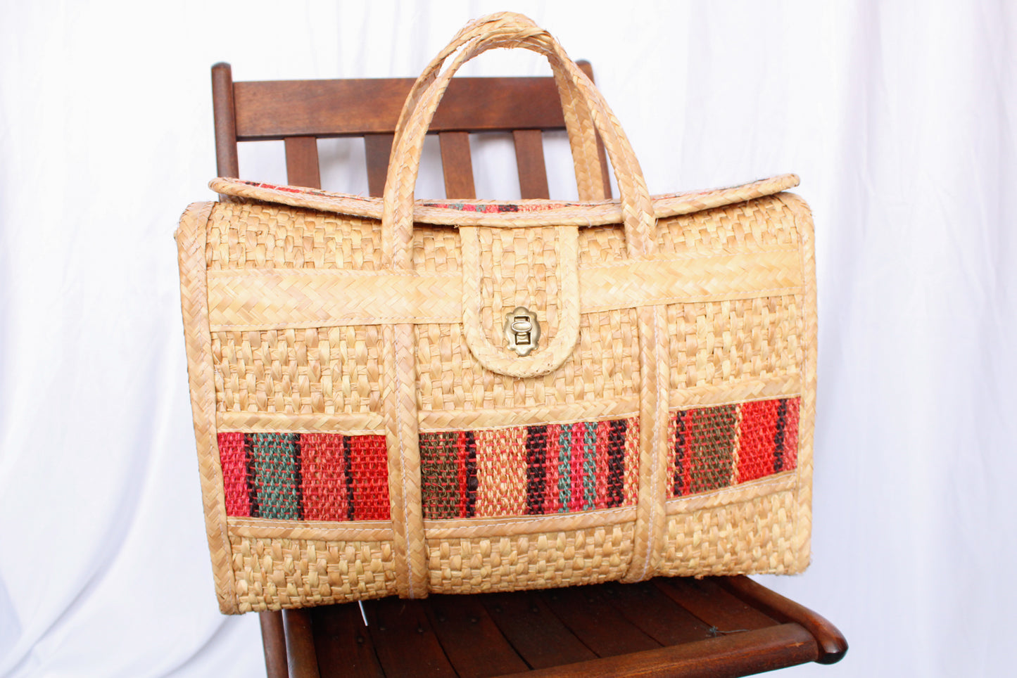1970s Large Woven Straw Summer Beach Bag