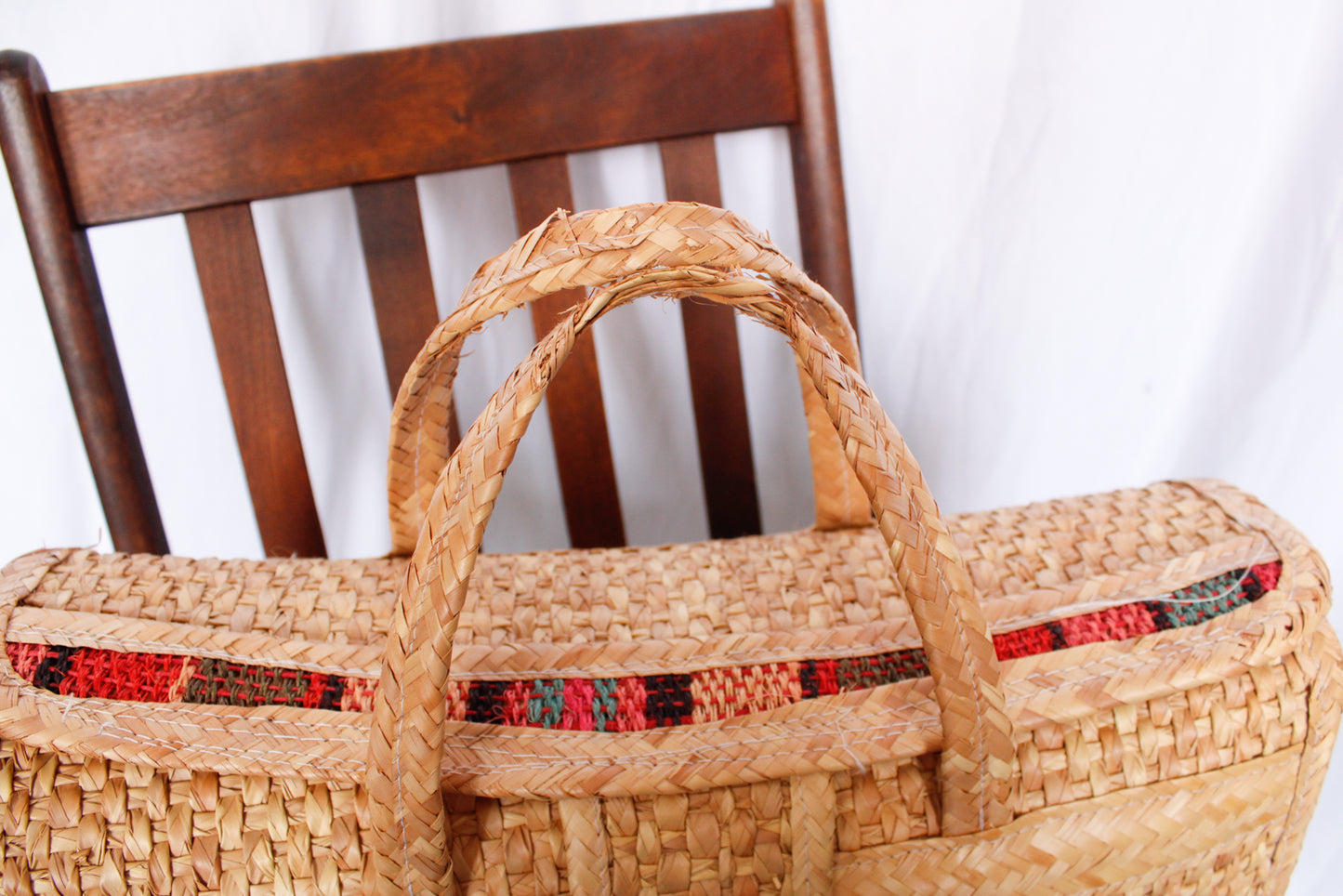 1970s Large Woven Straw Summer Beach Bag