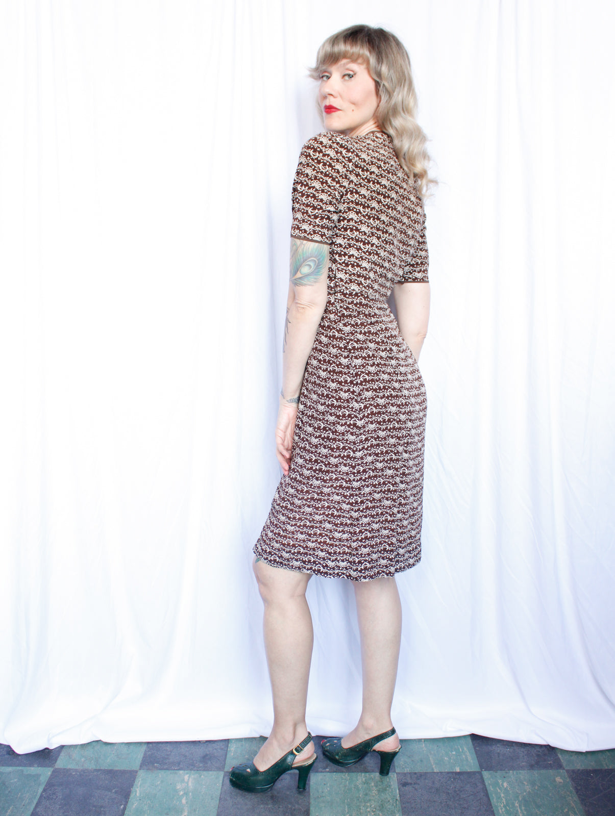 1930s L'Aiglon Brown & White Floral Puff Sleeve Dress - S/M