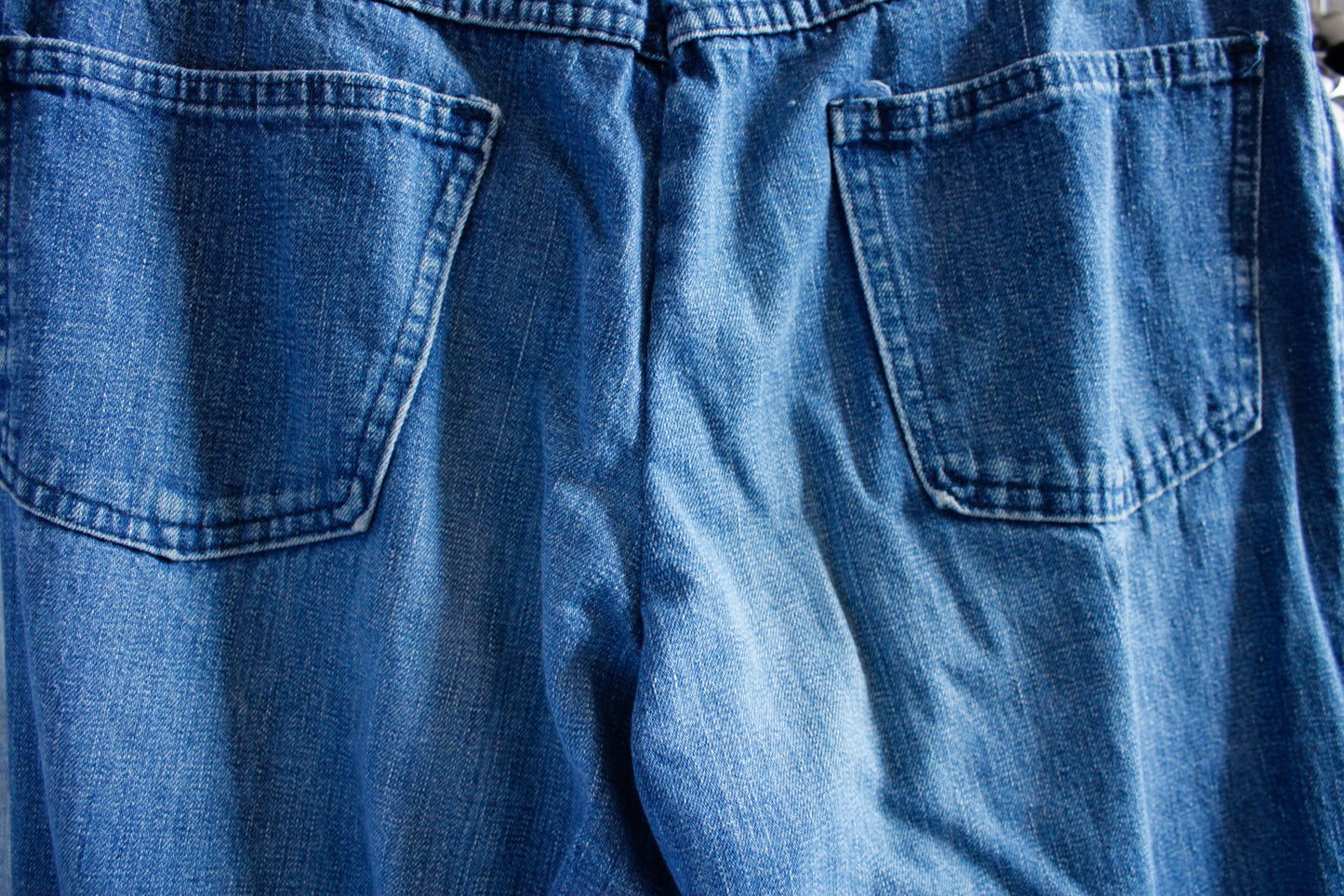 1970s Soft Denim Wide Leg Bell Bottom Jeans - Medium