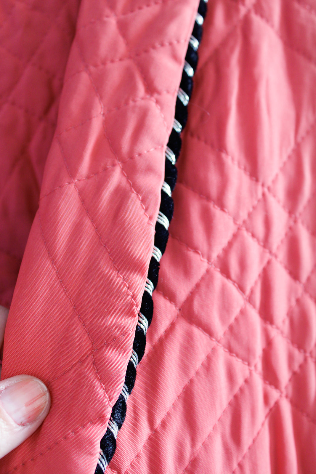 1940s Pink & Black Quilted Lounge Jacket - M/L