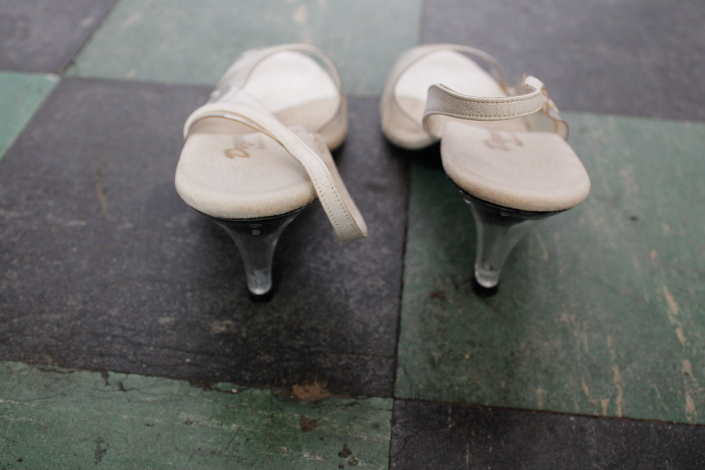 1980s Clear Open Toe Lucite Heels - 9M