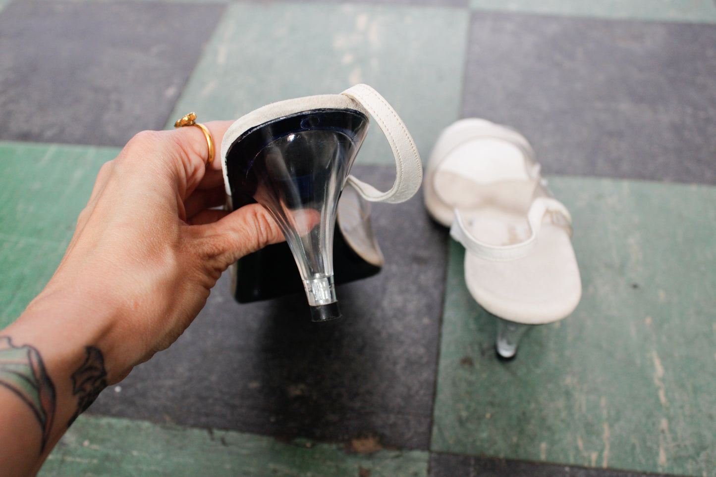 1980s Clear Open Toe Lucite Heels - 9M