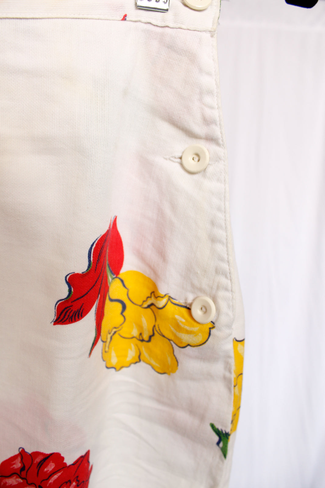 1940s Rose Print Cotton Shorts - XXS