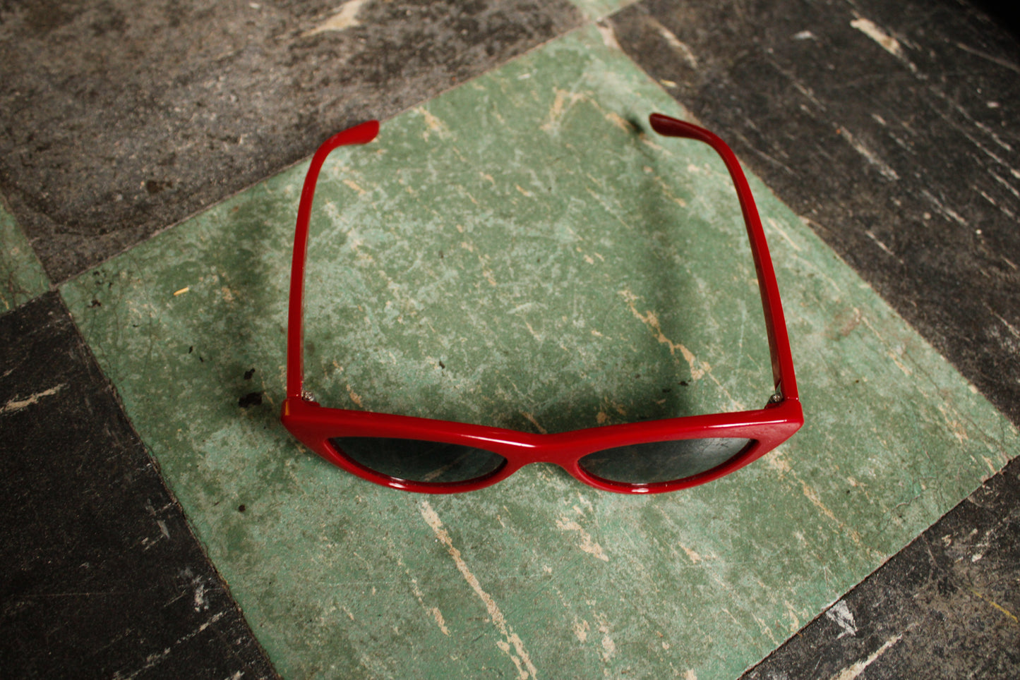Repro Vintage Inspired 1950s style Maroon Sunglasses
