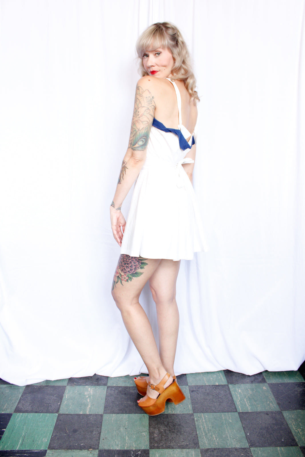 1953 Athletic White Cotton Playsuit - Large