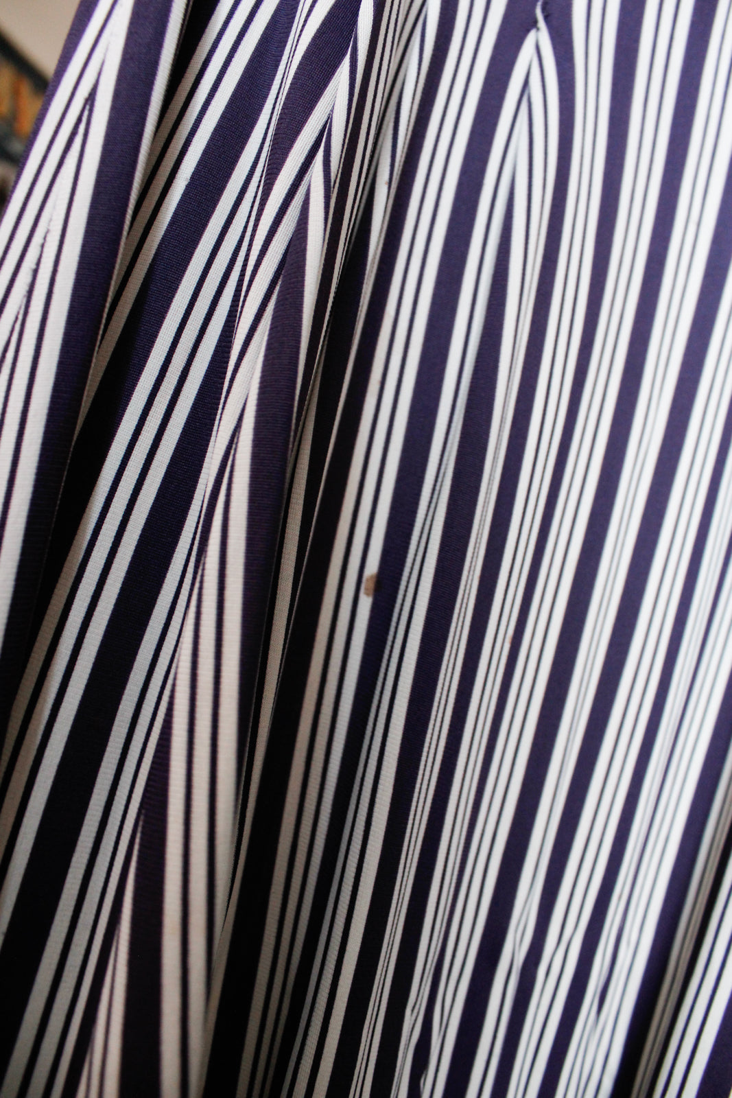 1930s Nylon Jersey Navy & Cream Striped Skirt - Medium