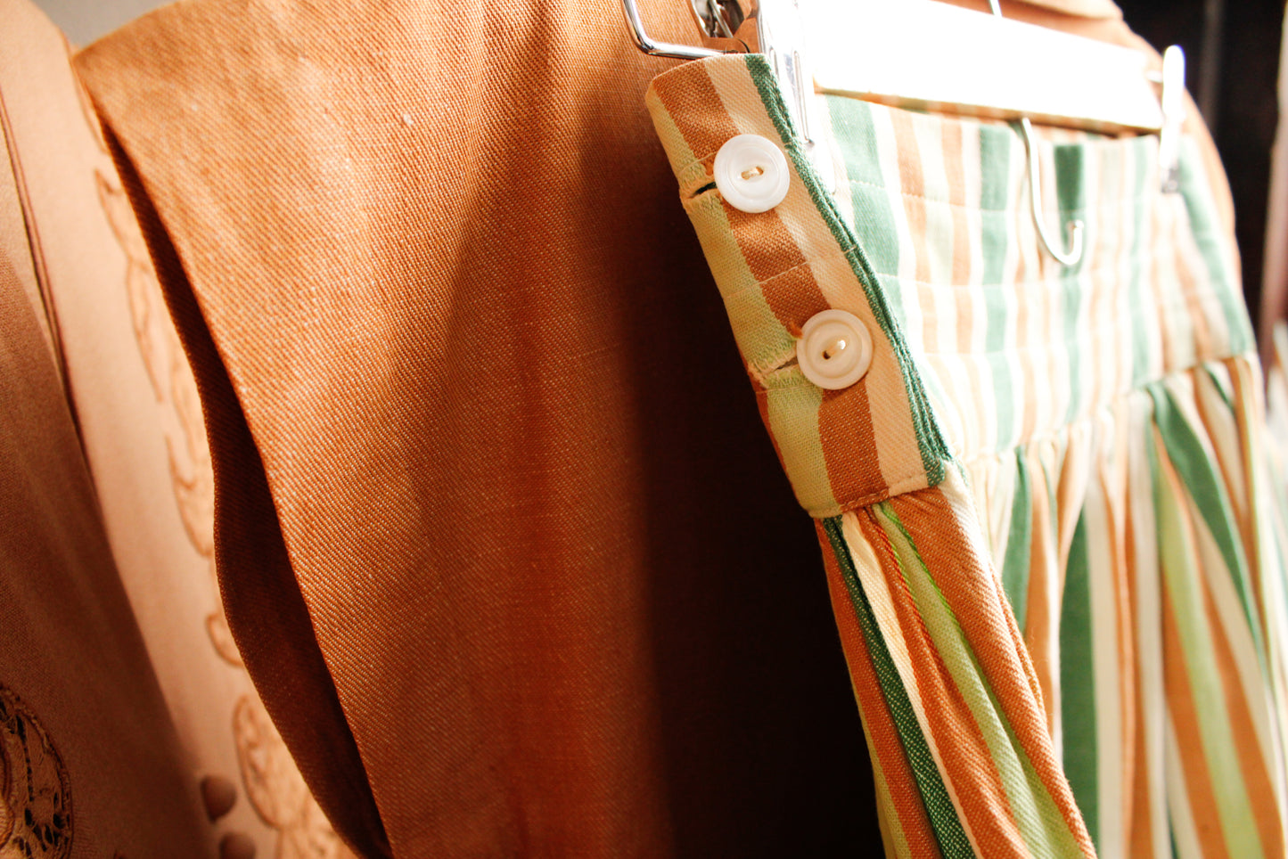 1940s Summer Blouse & Striped Skirt Set - Xsmall